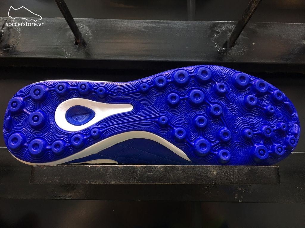 nike tiempo lunar legend r10